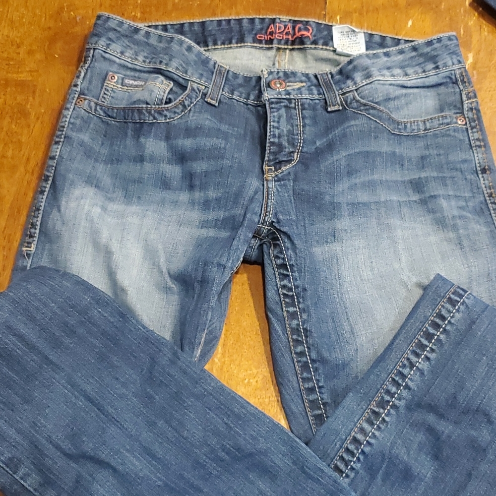 Womens cinch jeans sz 29/7R
